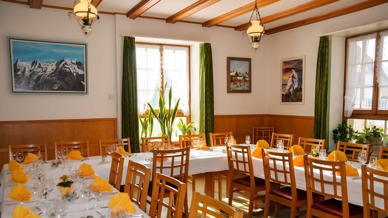 restaurant